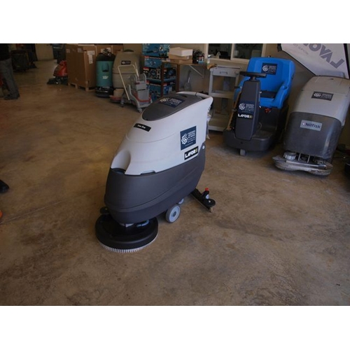 Máy chà sàn công nghiệp nhà xưởng LAVOR FREE EVO 50B 9